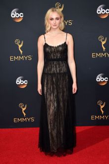 sophie turner classical elegant black lace empire evening prom dress emmys 2016